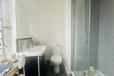 2 bed flat, Park Road, Lenton, Nottingham, NG71JG - Image 8